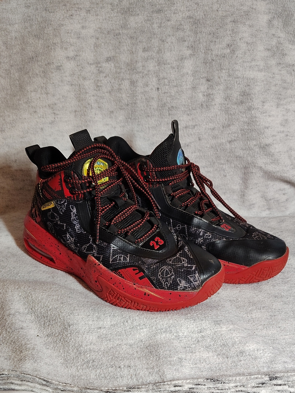 Kids Red and Black Athletic Sneakers - Stylish High-Top